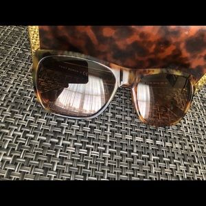 TORY BIRCH vintage sunglasses
